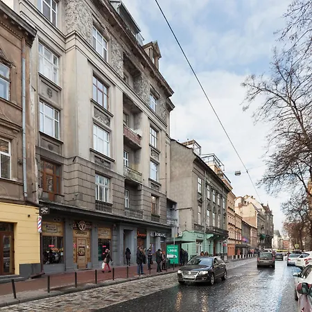 Apartment Luxovski