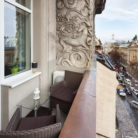 Luxovski Apartment *