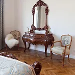 Luxovski דירה